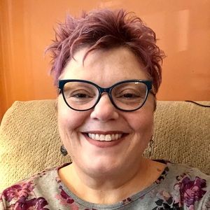 Meet your Posher, Pam